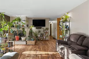 1960 SW 13th Ct, Gresham, OR 97080 - Photo 12