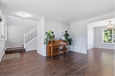 728 E Heritage Loop, La Center, WA 98629 - Photo 4