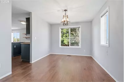 728 E Heritage Loop, La Center, WA 98629 - Photo 6