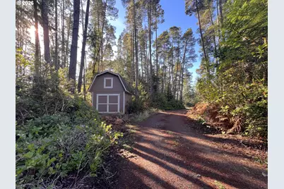 55769 Prosper Junction Rd, Bandon, OR 97411 - Photo 28