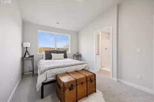 1730 SE Sherrett St, Portland, OR 97202 - Photo 10