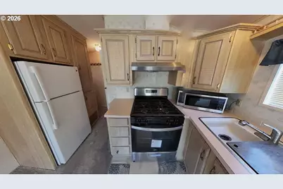 95706 Jerrys Flat Rd #8, Gold Beach, OR 97444 - Photo 8