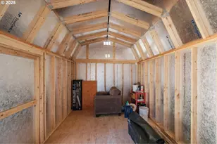 92891 Allens Alley, Cheshire, OR 97419 - Photo 30