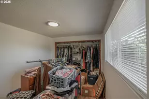 92891 Allens Alley, Cheshire, OR 97419 - Photo 20