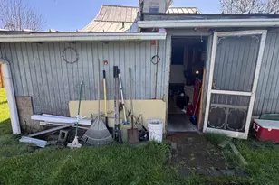 210 6th St, Amity, OR 97101 - Photo 6