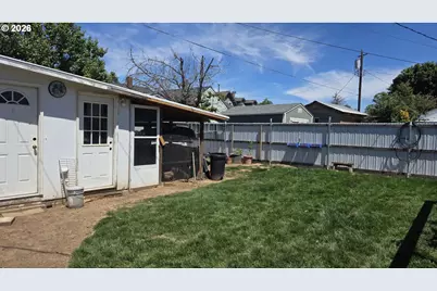 511 E Burgen St, Goldendale, WA 98620 - Photo 16