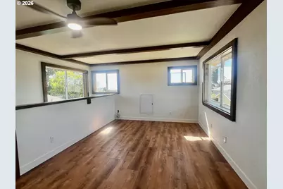 15860 Sea Cliff Dr, Brookings, OR 97415 - Photo 18