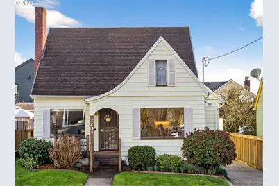 2704 SE Harrison St, Portland, OR 97214 - Photo 42