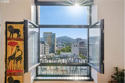 333 NW 9th Ave #1015, Portland, OR 97209 - Photo 8