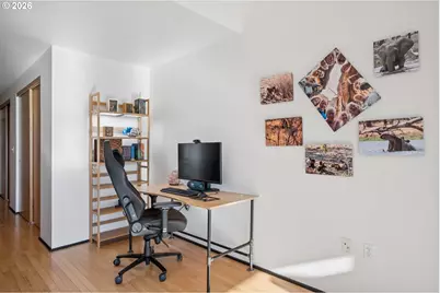 333 NW 9th Ave #1015, Portland, OR 97209 - Photo 12