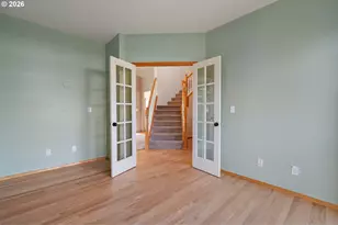 17760 SW Zenith Pl, Beaverton, OR 97007 - Photo 26