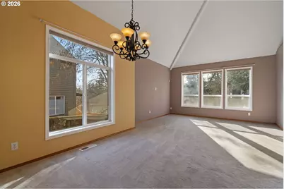 17760 SW Zenith Pl, Beaverton, OR 97007 - Photo 4