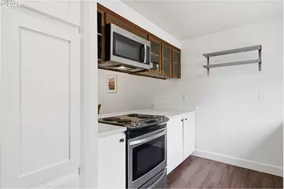 7408 S Virginia Ave, Portland, OR 97219 - Photo 8