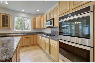 8903 NE 106th Cir, Vancouver, WA 98662 - Photo 8