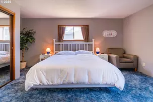 33520 Cape Kiwanda Dr, Pacific City, OR 97135 - Photo 10