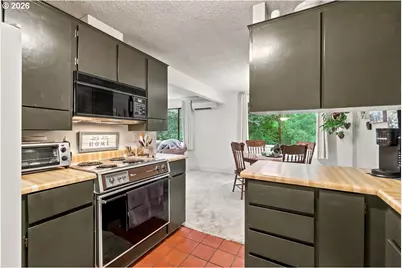 7134 SW Murray Blvd, Beaverton, OR 97008 - Photo 10