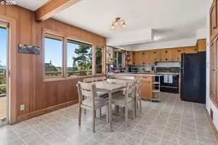 17000 SW Nafus Ln, Beaverton, OR 97007 - Photo 14
