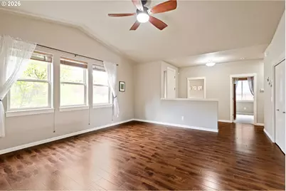 17 NW 25th St, Battle Ground, WA 98604 - Photo 6