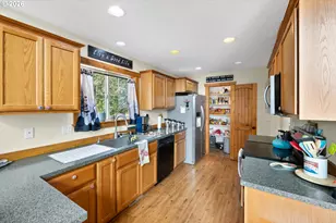 30524 NE 10th St, Washougal, WA 98671 - Photo 18