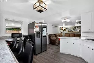 8525 SE Orchard Ln, Happy Valley, OR 97086 - Photo 12