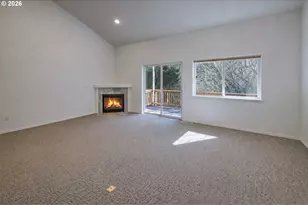 8025 NE 38th Ave, Vancouver, WA 98665 - Photo 4