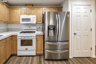 8025 NE 38th Ave, Vancouver, WA 98665 - Photo 16