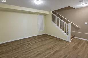 8025 NE 38th Ave, Vancouver, WA 98665 - Photo 36