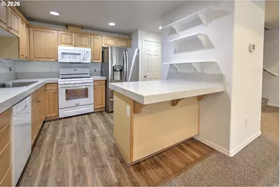 8025 NE 38th Ave, Vancouver, WA 98665 - Photo 10