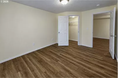 8025 NE 38th Ave, Vancouver, WA 98665 - Photo 40