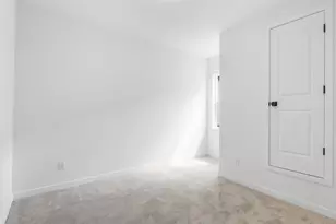 3859 N Willis Blvd, Portland, OR 97217 - Photo 8