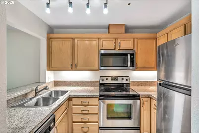 1500 SW Park Ave #306, Portland, OR 97201 - Photo 14