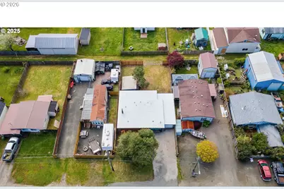 165 N 15th St, Lakeside, OR 97449 - Photo 36