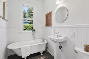 1435 SE Claybourne St, Portland, OR 97202 - Photo 22