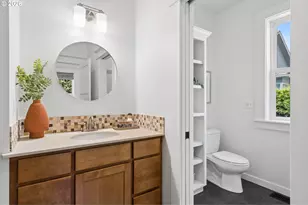 1435 SE Claybourne St, Portland, OR 97202 - Photo 20