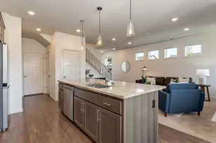 2706 NW Eric Dr, McMinnville, OR 97128 - Photo 10