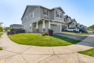 2706 NW Eric Dr, McMinnville, OR 97128 - Photo 38