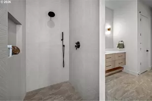 4018 NW McGrath Ct, Portland, OR 97229 - Photo 42