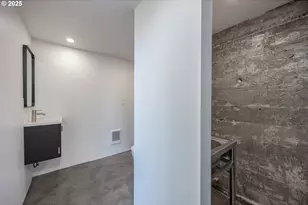 103 Allen St, Kelso, WA 98626 - Photo 12