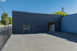 103 Allen St, Kelso, WA 98626 - Photo 1