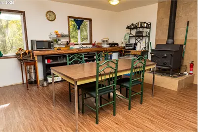 27277 Lower Smith River Rd, Reedsport, OR 97467 - Photo 38