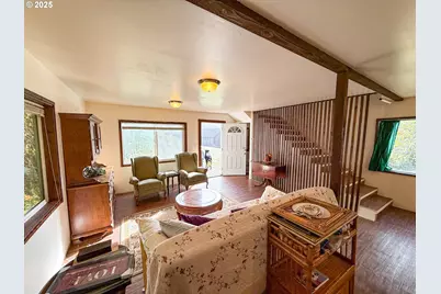 27277 Lower Smith River Rd, Reedsport, OR 97467 - Photo 36