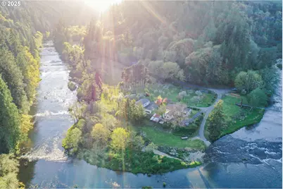 27277 Lower Smith River Rd, Reedsport, OR 97467 - Photo 48