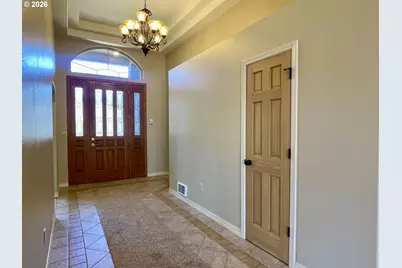 2180 Hayes St, North Bend, OR 97459 - Photo 12
