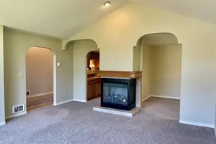 2180 Hayes St, North Bend, OR 97459 - Photo 26