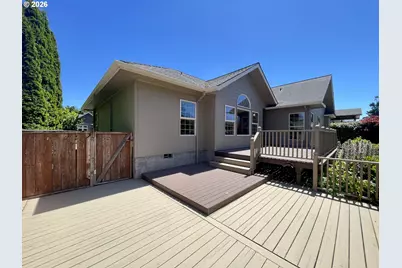 2180 Hayes St, North Bend, OR 97459 - Photo 46