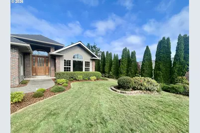 2180 Hayes St, North Bend, OR 97459 - Photo 4