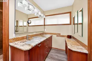 12829 SE Ott St, Clackamas, OR 97015 - Photo 14