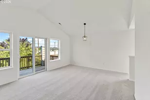 15723 NE Beech 3C St, Portland, OR 97230 - Photo 6