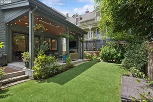 233 S Vermont St, Portland, OR 97219 - Photo 32