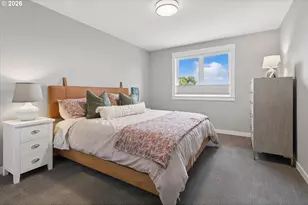 233 S Vermont St, Portland, OR 97219 - Photo 20